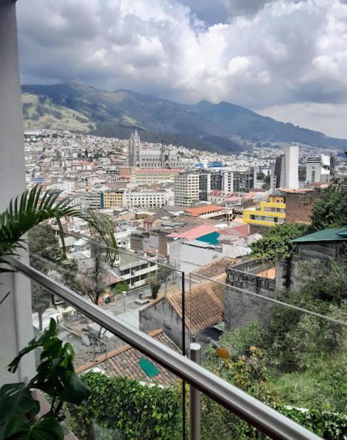 Bed and Breakfast The Temple, Quito Exterior foto
