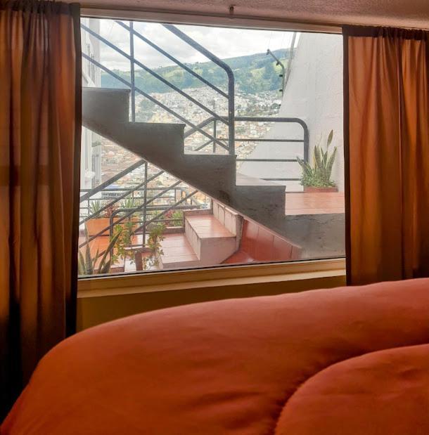 Bed and Breakfast The Temple, Quito Exterior foto